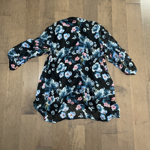 Italian floral blouse - Picture 4 of 4